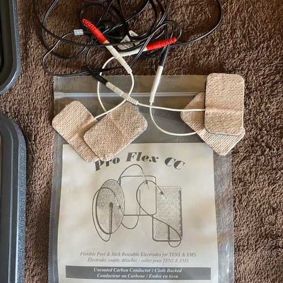 TENS 6000 Digital Unit - Picture 6 of 9